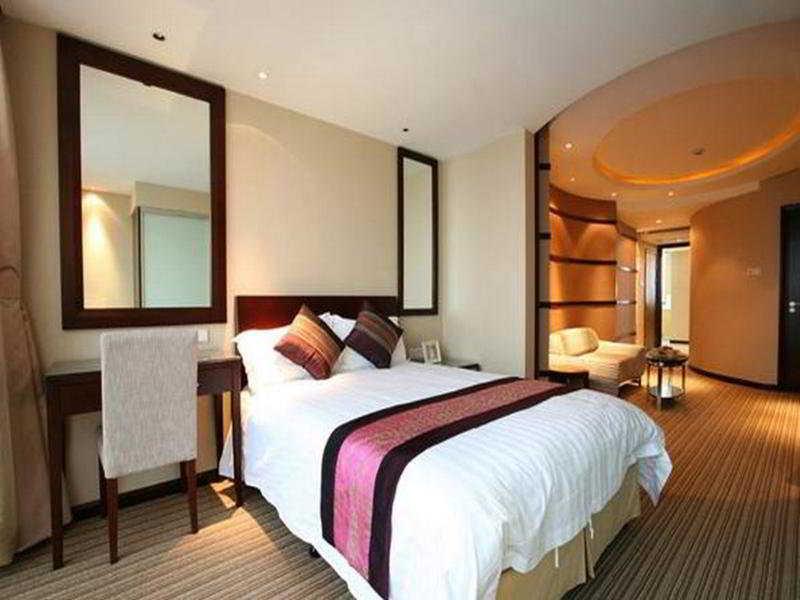 Regalia Residences Changning Shanghai Exterior photo