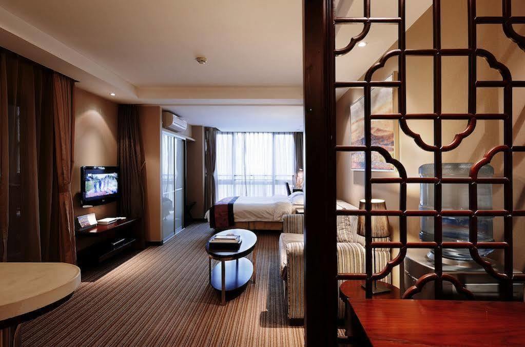 Regalia Residences Changning Shanghai Exterior photo