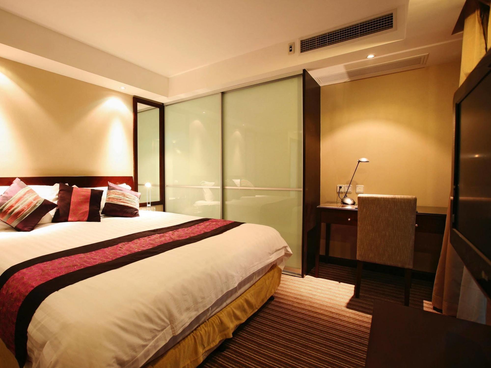 Regalia Residences Changning Shanghai Exterior photo
